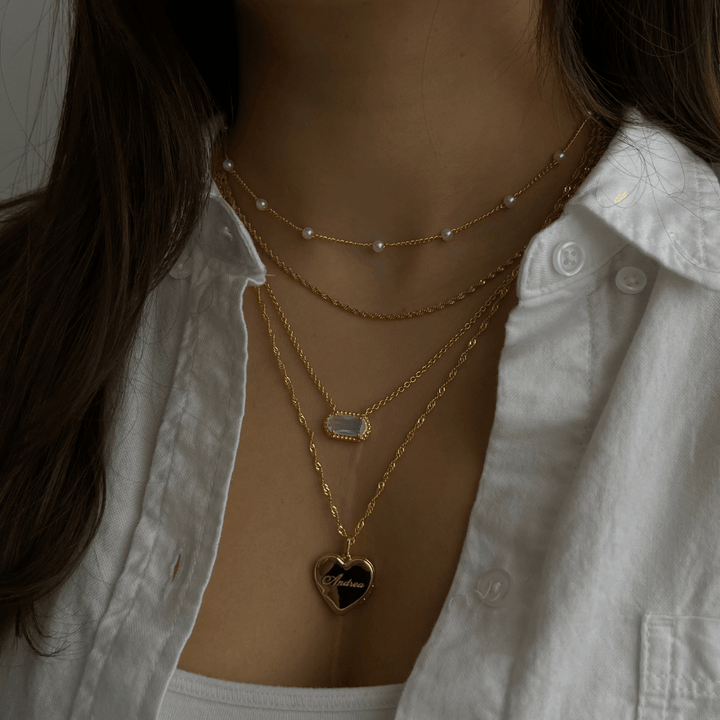 Aura Pendant Necklace