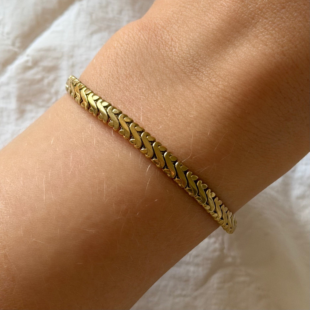 Woven Chain Bracelet in 18k Gold Plated Stainless Steel