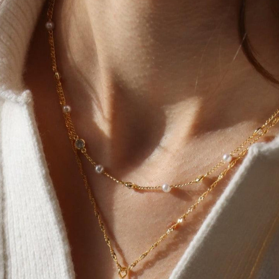 Dreamy Pearl and Crystal Chain Necklace