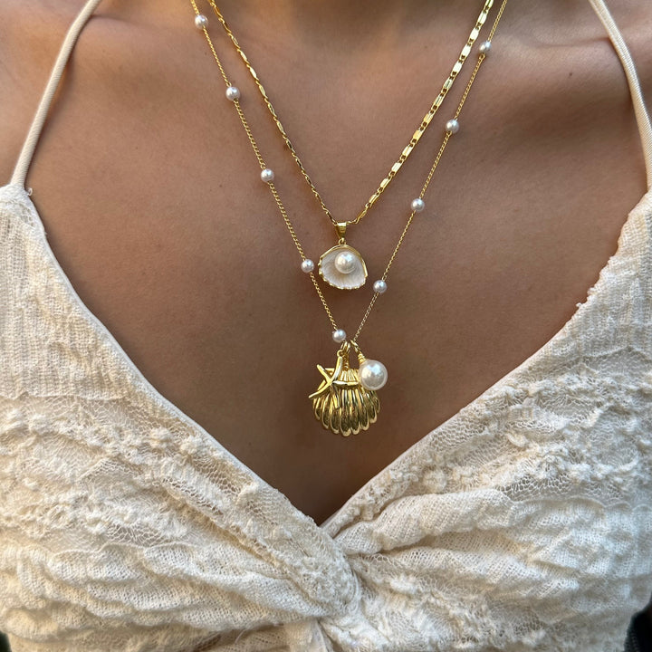 Meribella Shell Pendant Necklace