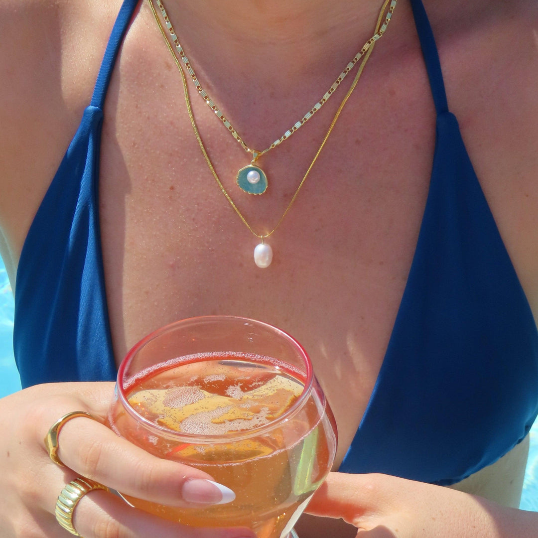 Meribella Shell Pendant Necklace